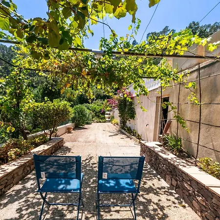Casa-papillon De Luxe Avec Piscine *